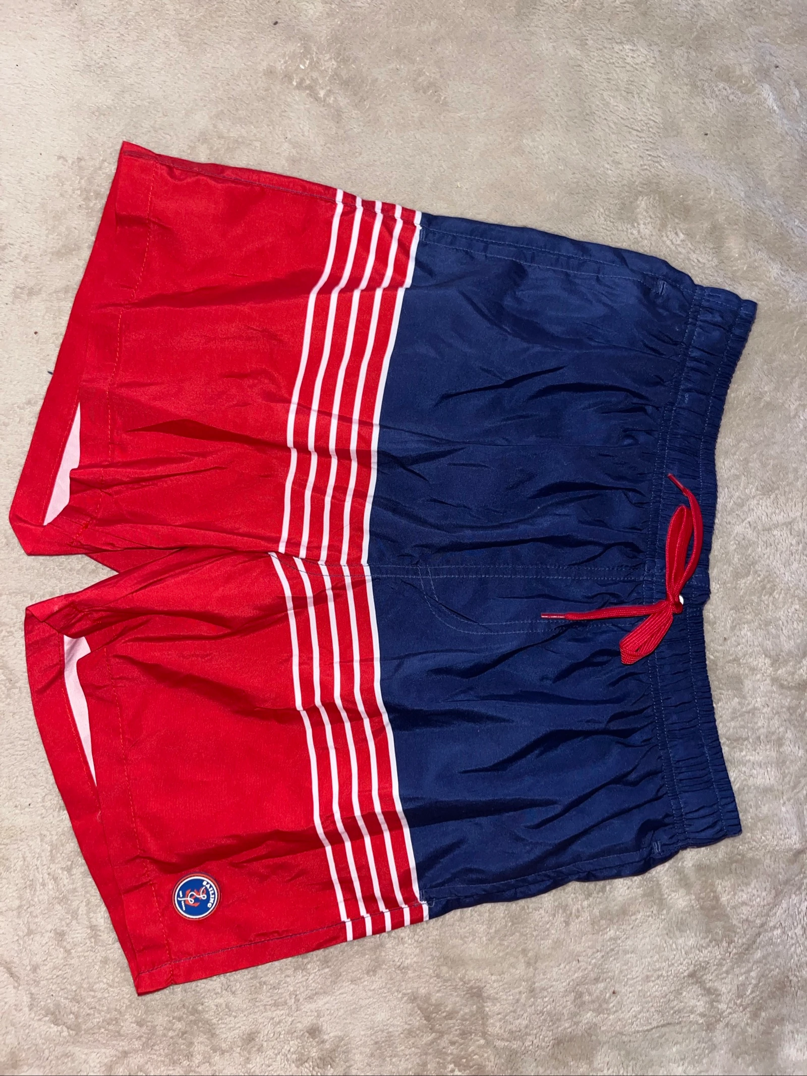 Maillot de bain homme taille S bleu, blanc et rouge neuf
